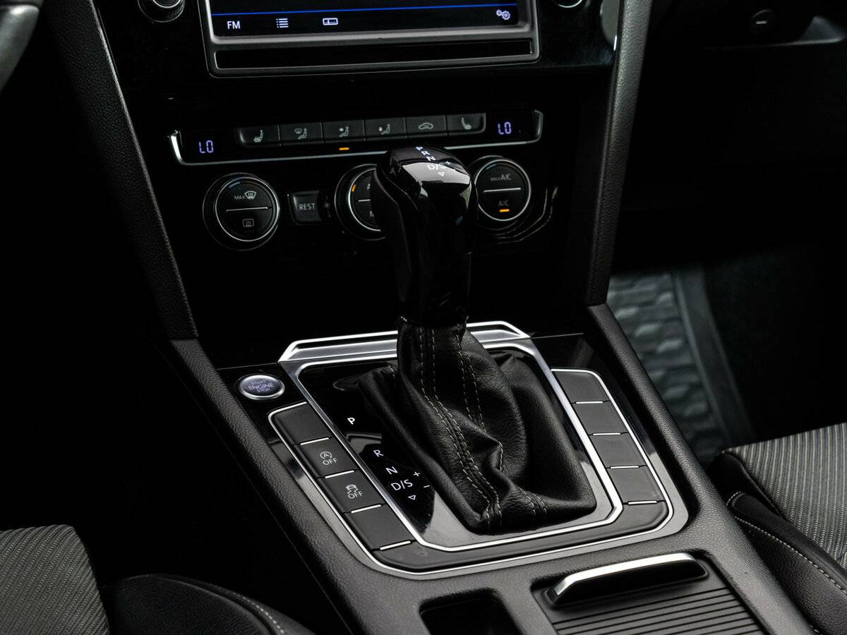 Фольксваген Пассат б/у, 2016, Роботизированная. Фото: #13