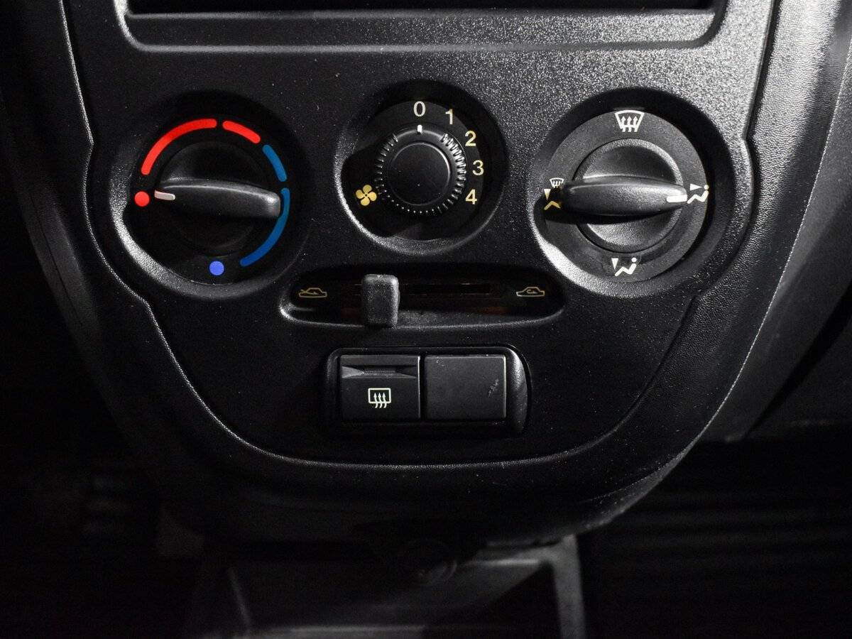 Лада (ВАЗ) Гранта б/у, 2014, Механическая. Фото: #15