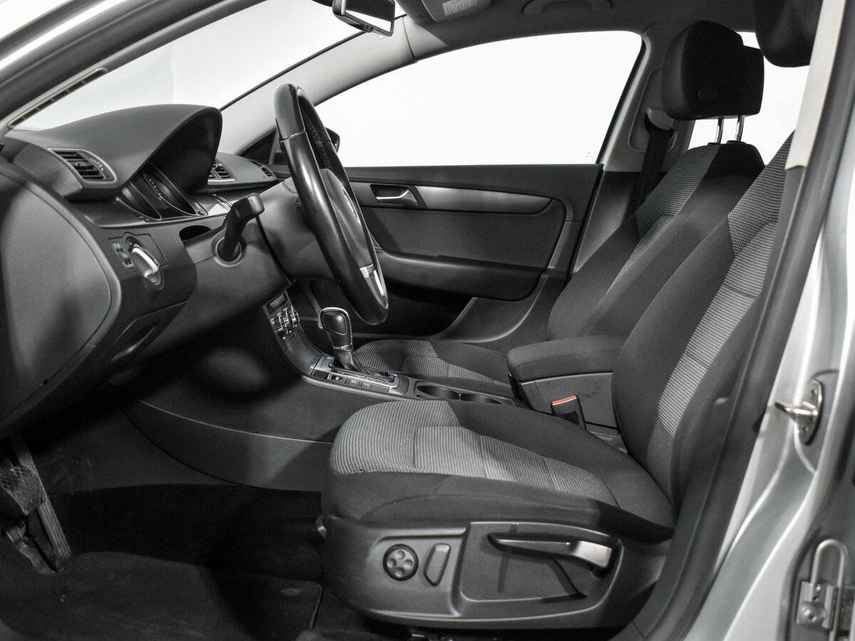 Фольксваген Пассат б/у, 2012, Роботизированная. Фото: #10