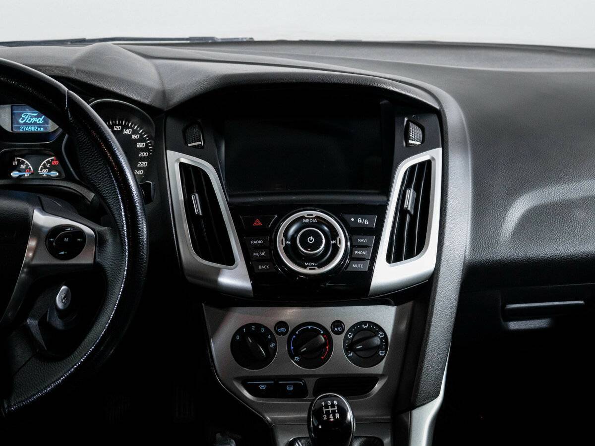 Форд Фокус б/у, 2012, Механическая. Фото: #11