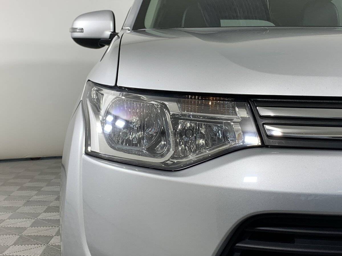 Митсубиши Оутлэндер б/у, 2013, Вариатор. Фото: #9