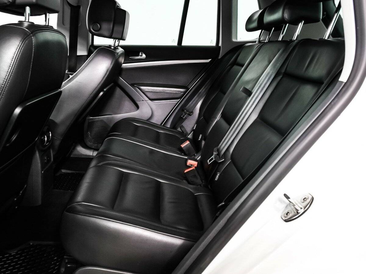 Фольксваген Тигуан б/у, 2012, Автоматическая. Фото: #12