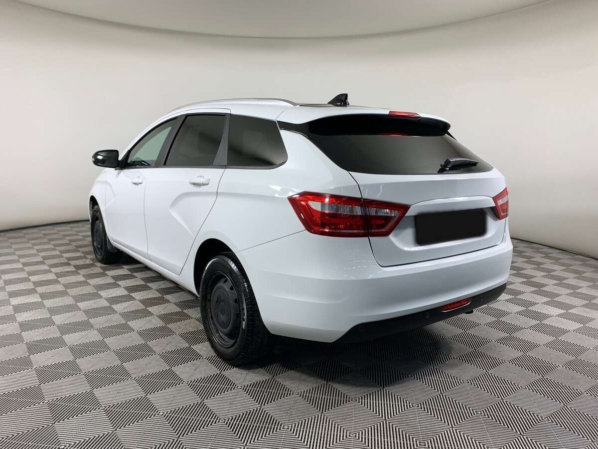 Лада (ВАЗ) Веста б/у, 2021, Механическая. Фото: #6