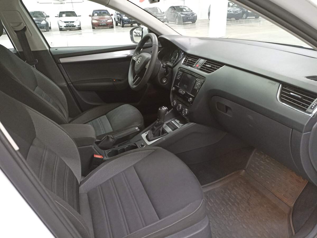 Шкода Октавия б/у, 2018, Автоматическая. Фото: #10