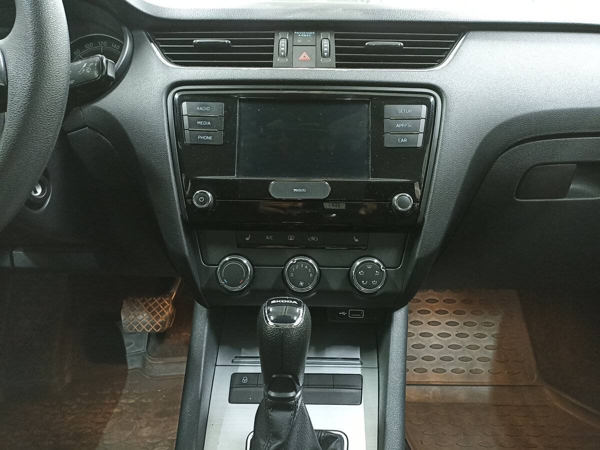 Шкода Октавия б/у, 2018, Автоматическая. Фото: #14