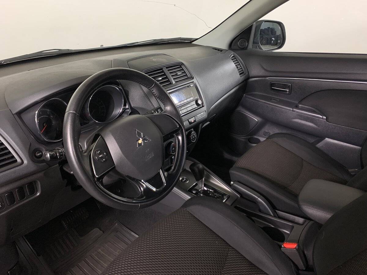 Митсубиши АС-Икс б/у, 2018, Вариатор. Фото: #11