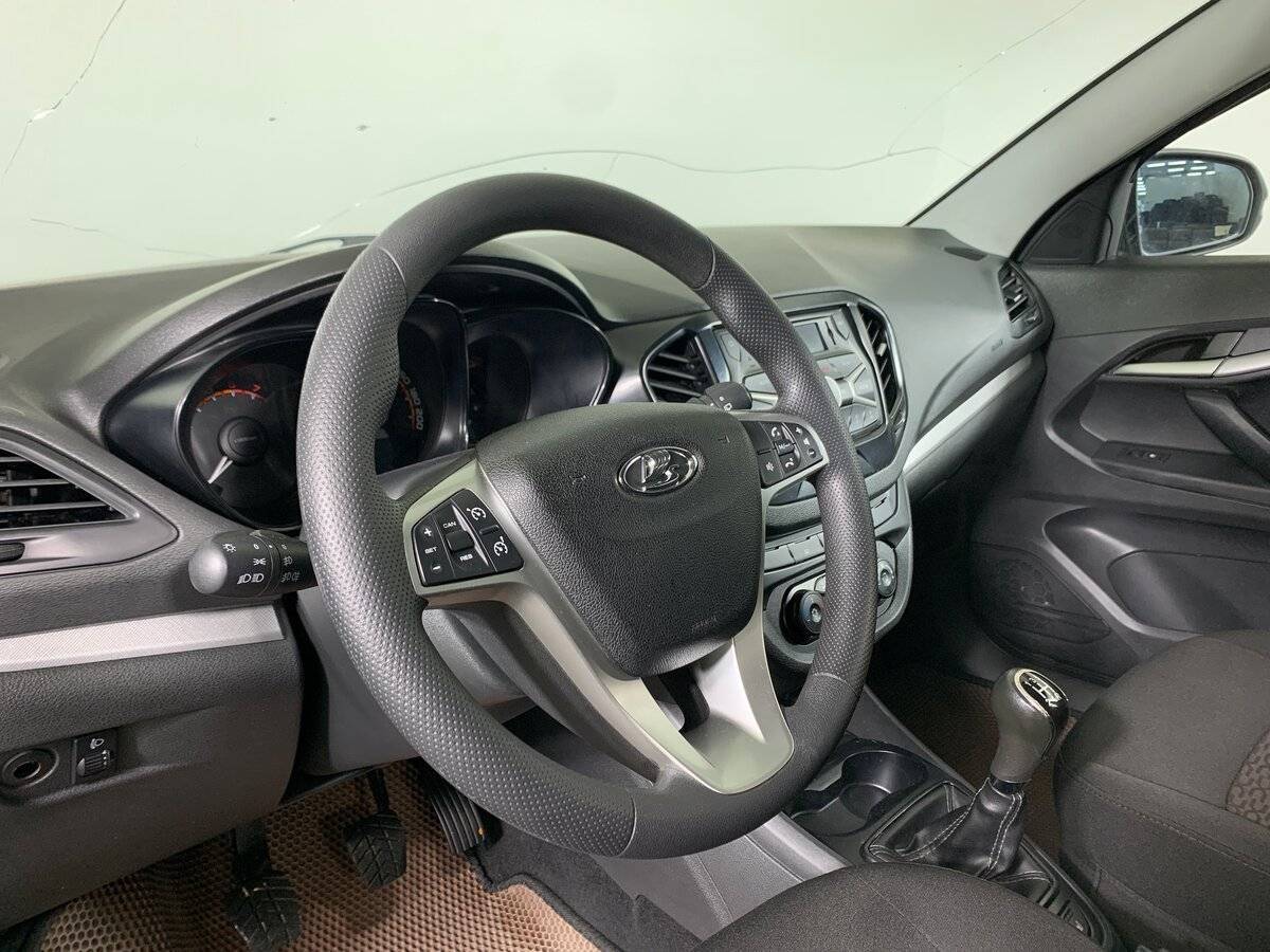 Лада (ВАЗ) Веста б/у, 2018, Механическая. Фото: #10