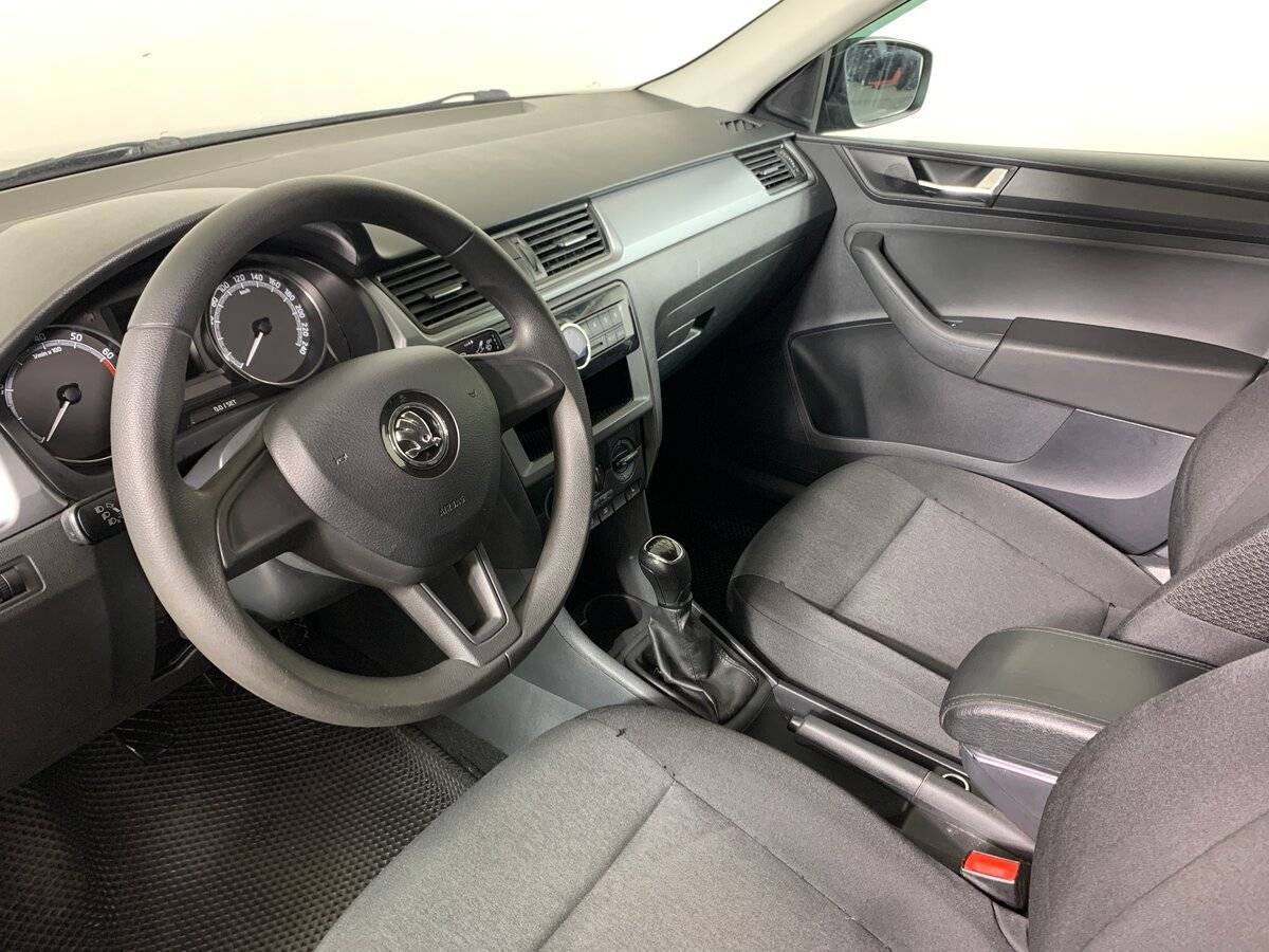 Шкода Рапид б/у, 2018, Механическая. Фото: #9