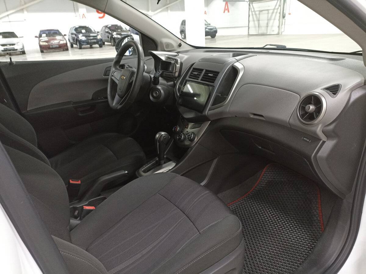 Шевроле Авео б/у, 2012, Автоматическая. Фото: #10