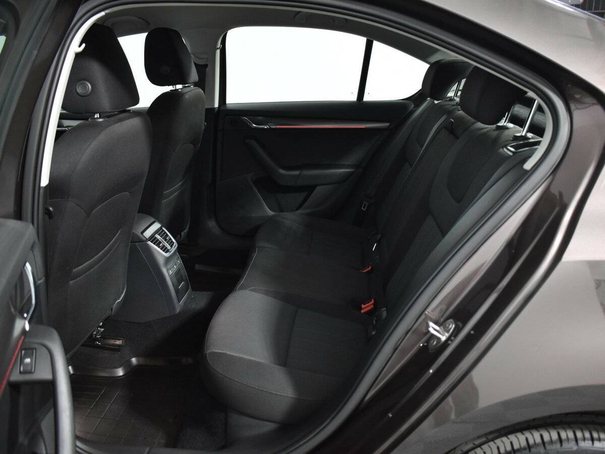 Шкода Октавия б/у, 2017, Роботизированная. Фото: #10