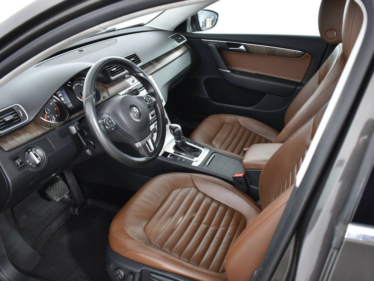 Фольксваген Пассат б/у, 2012, Роботизированная. Фото: #10