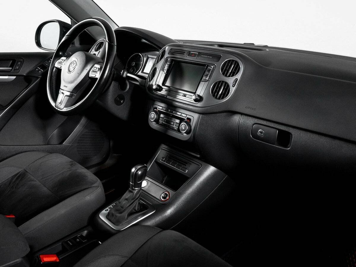 Фольксваген Тигуан б/у, 2015, Автоматическая. Фото: #8