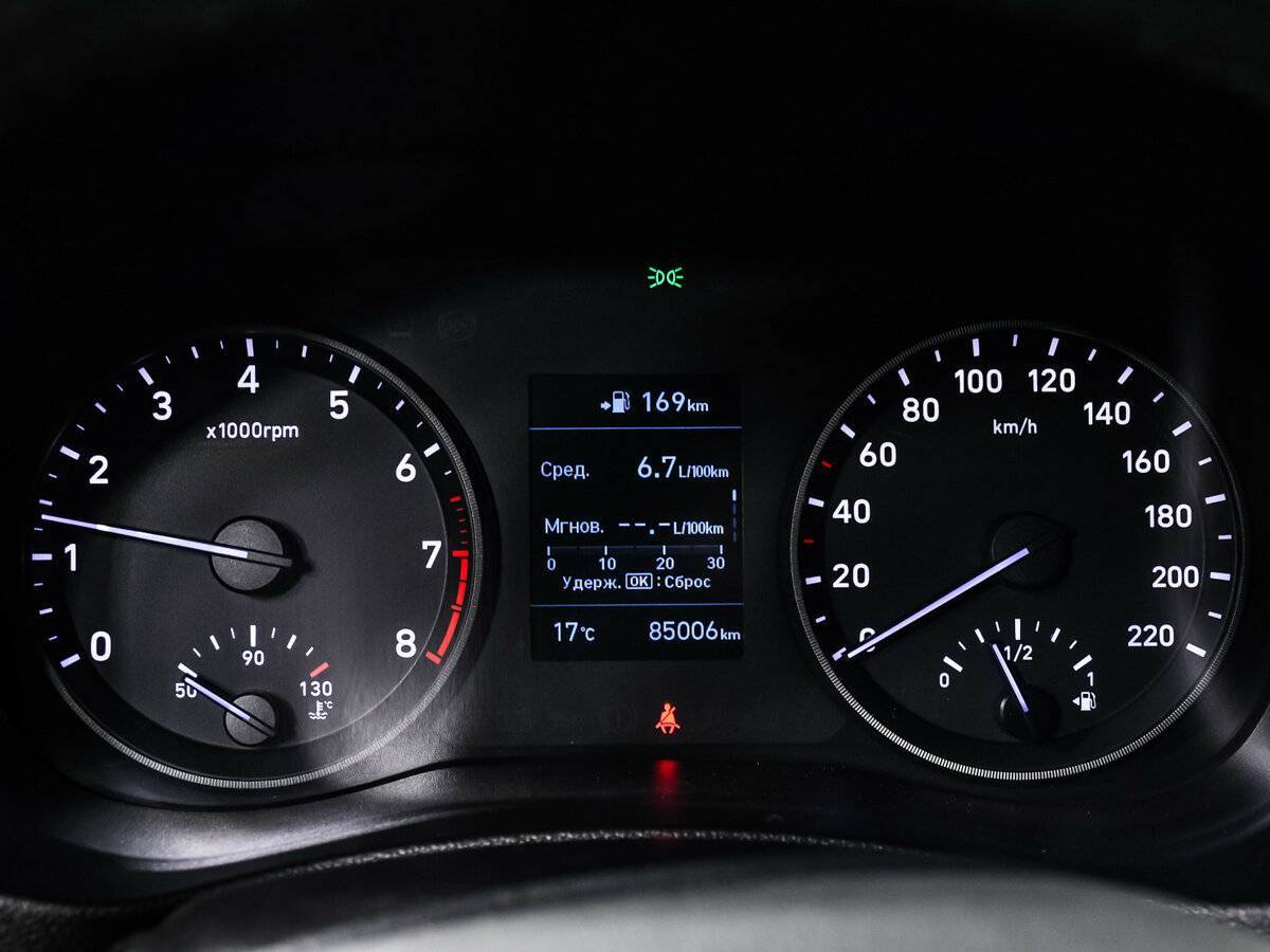 Хендай Солярис б/у, 2018, Механическая. Фото: #9