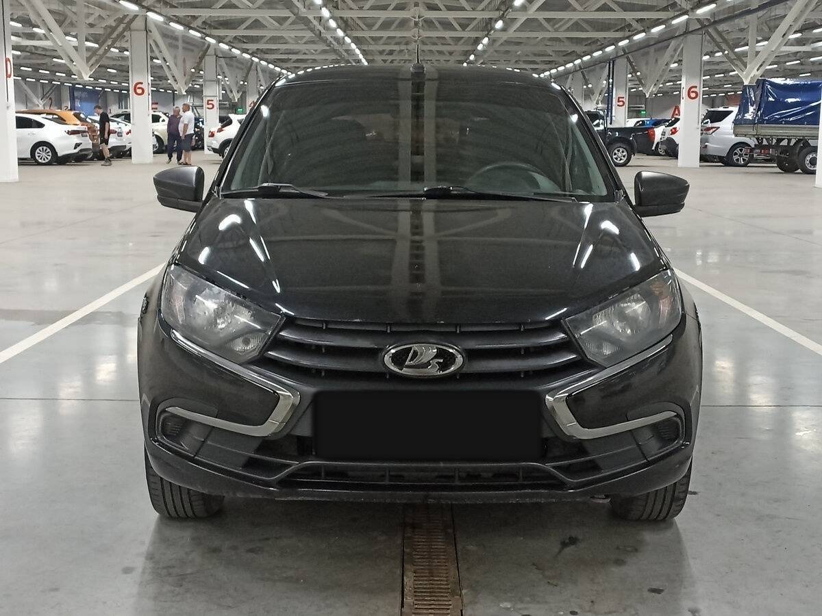 Лада (ВАЗ) Гранта б/у, 2018, Механическая. Фото: #1