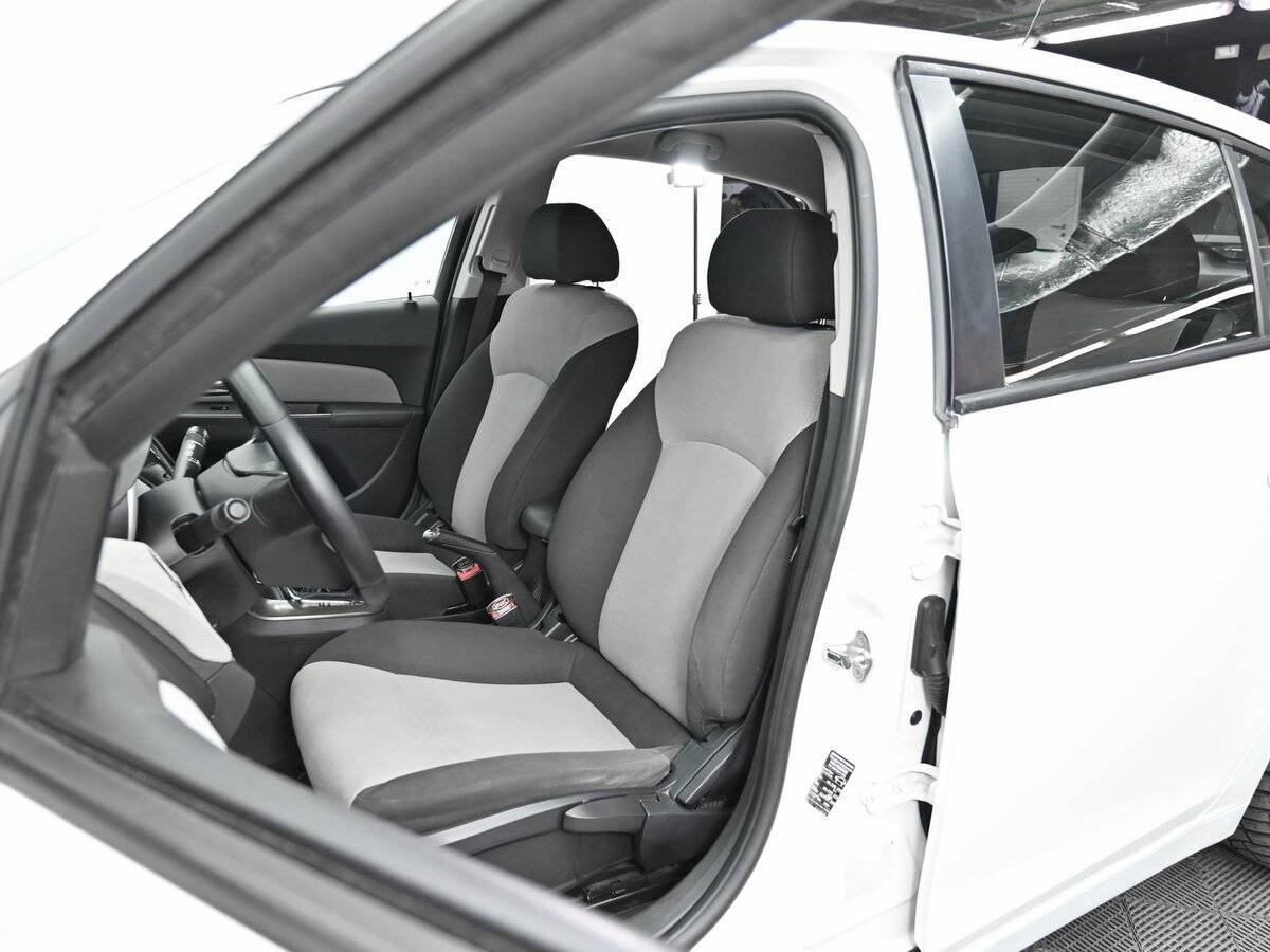 Шевроле Круз б/у, 2013, Механическая. Фото: #5