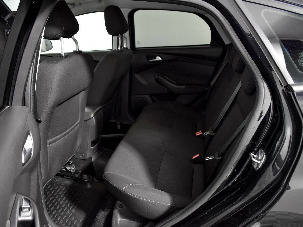 Форд Фокус б/у, 2016, Механическая. Фото: #11