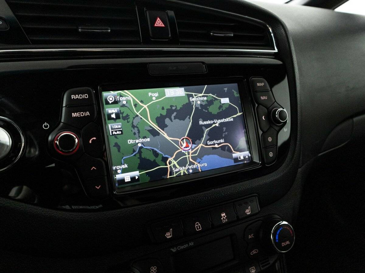 Киа Сид б/у, 2016, Роботизированная. Фото: #16