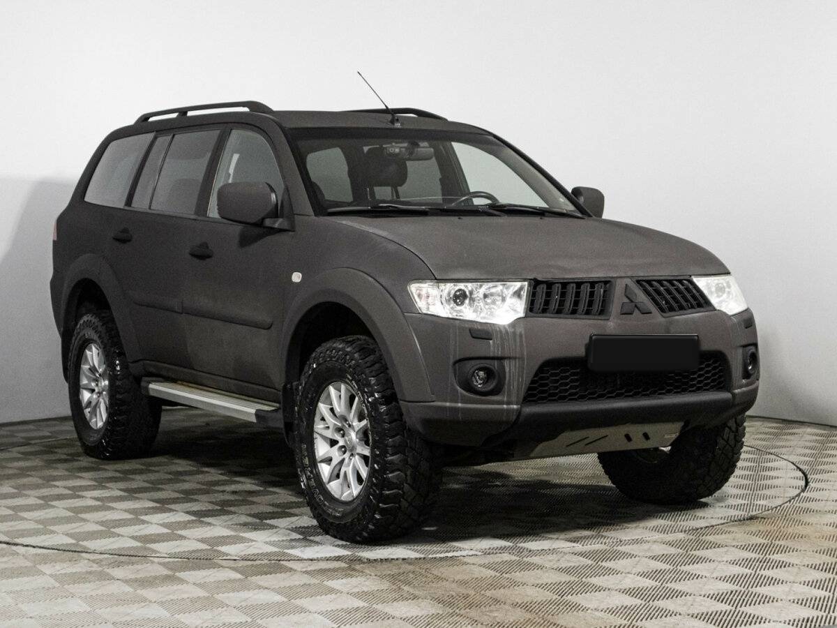Митсубиши Паджеро Спорт б/у, 2012, Автоматическая. Фото: #2