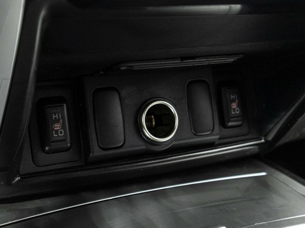 Митсубиши Паджеро Спорт б/у, 2012, Автоматическая. Фото: #19