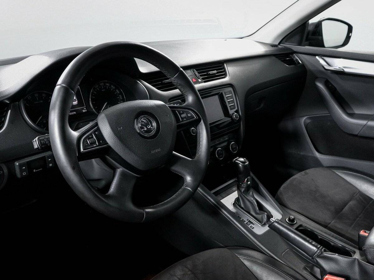 Шкода Октавия б/у, 2015, Роботизированная. Фото: #13