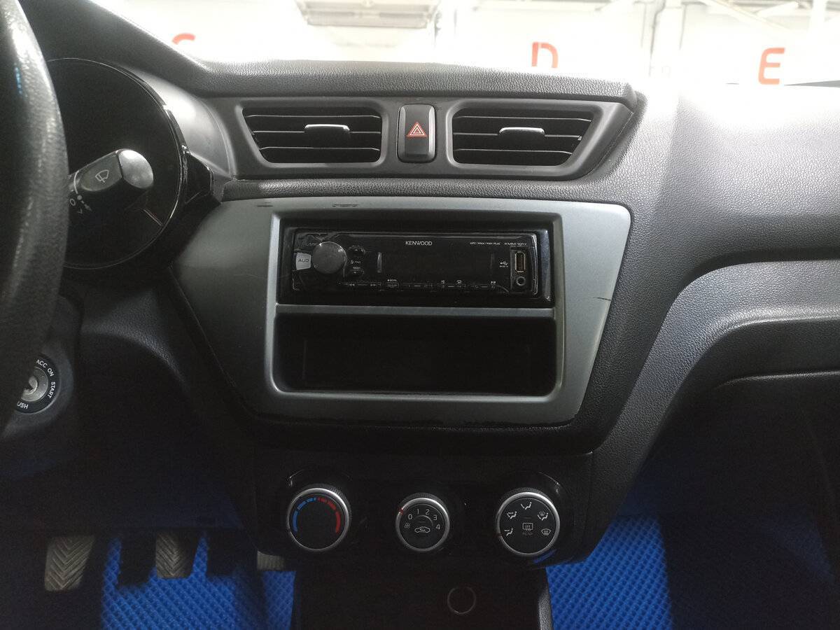 Киа Рио б/у, 2015, Механическая. Фото: #14