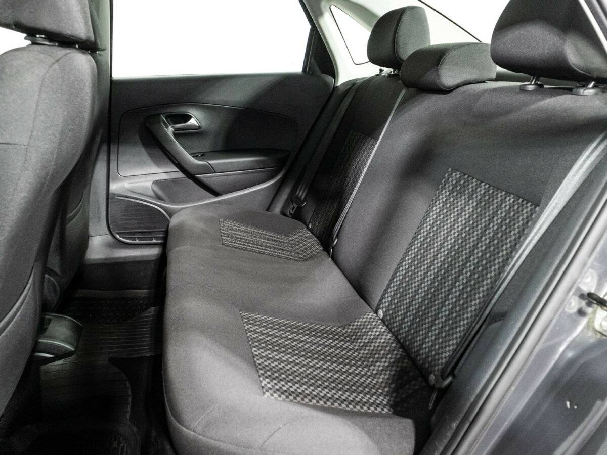 Фольксваген Поло б/у, 2016, Механическая. Фото: #9