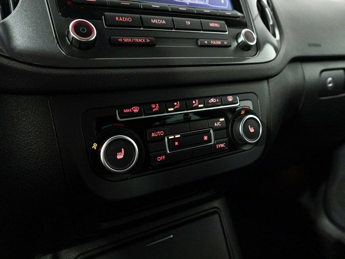 Фольксваген Тигуан б/у, 2012, Автоматическая. Фото: #15