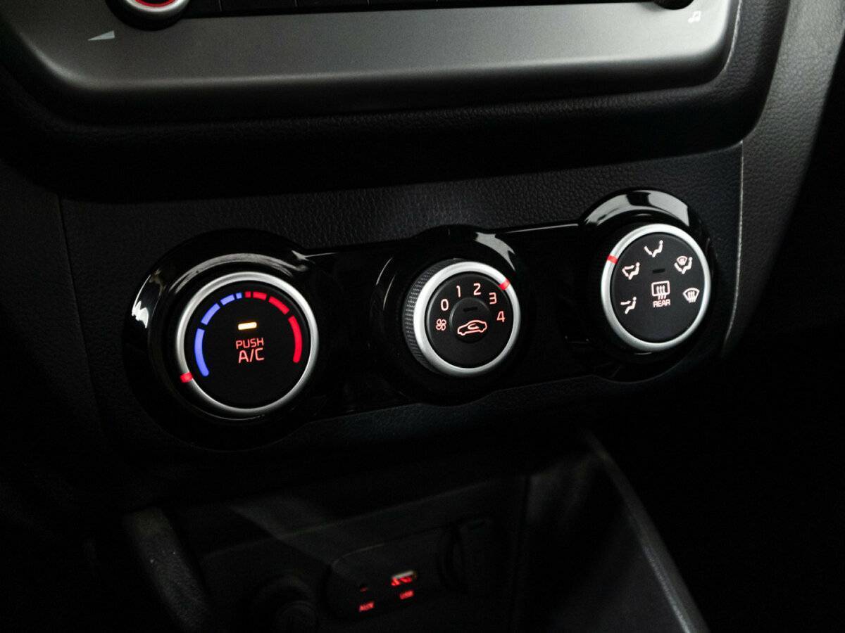 Киа Рио б/у, 2016, Механическая. Фото: #16