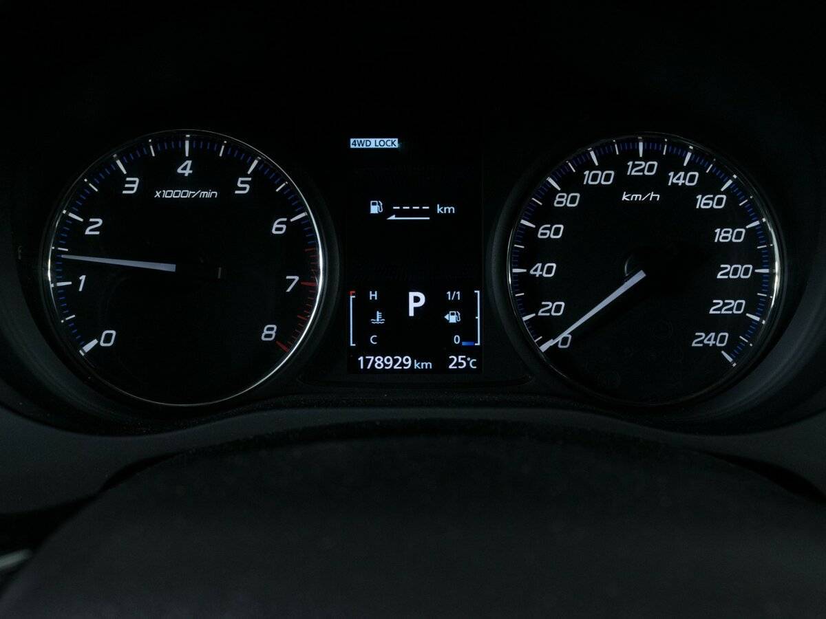 Митсубиши Оутлэндер б/у, 2016, Вариатор. Фото: #12