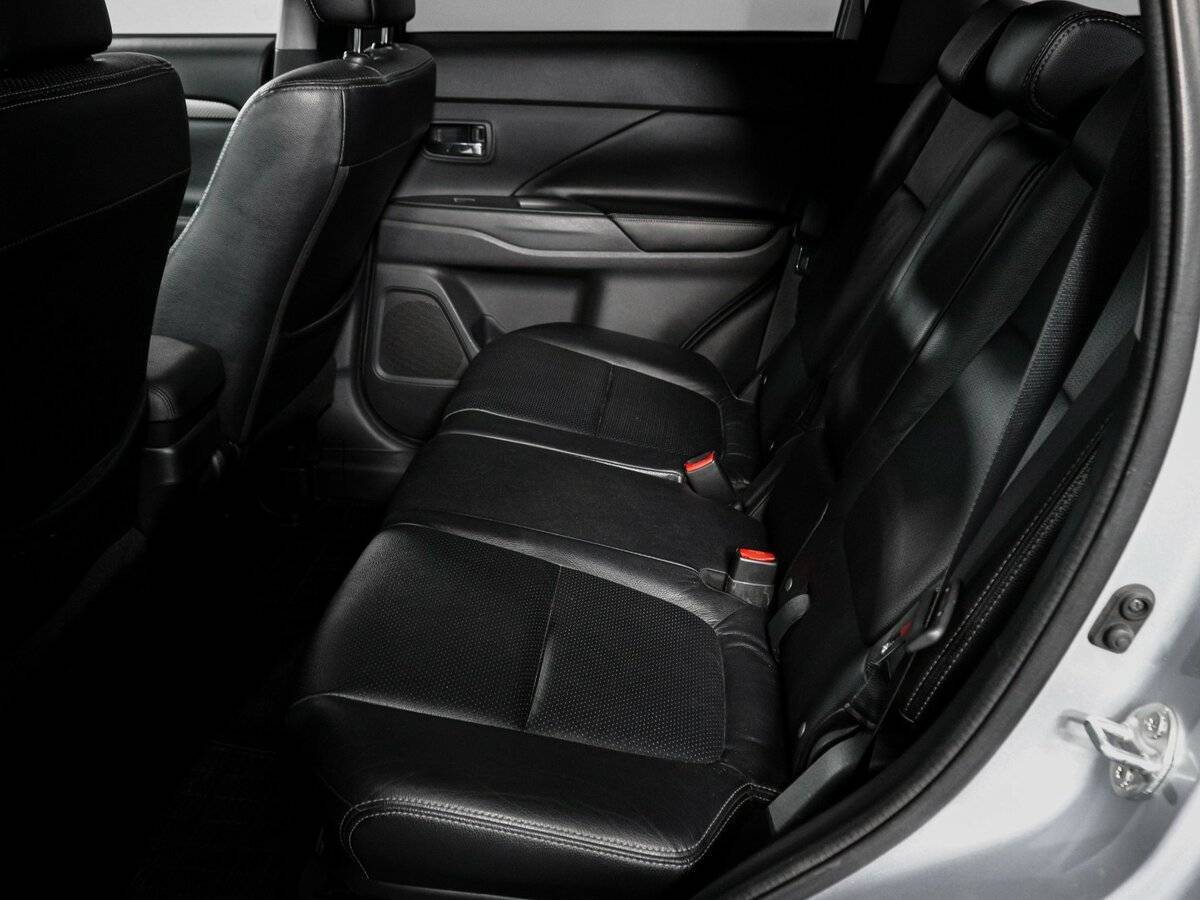 Митсубиши Оутлэндер б/у, 2012, Вариатор. Фото: #9