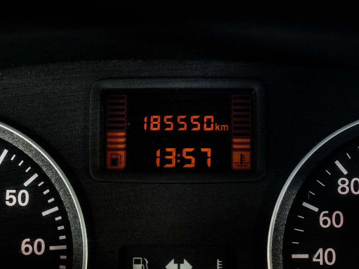 Рено Логан б/у, 2012, Механическая. Фото: #10