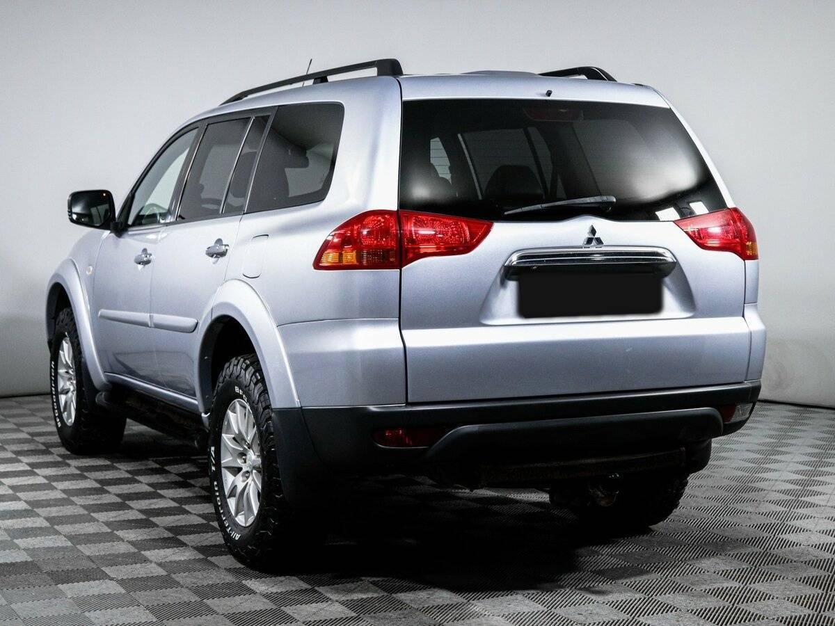 Митсубиши Паджеро Спорт б/у, 2013, Автоматическая. Фото: #6