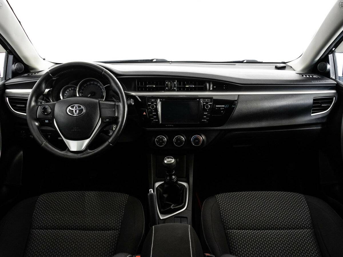 Тойота Королла б/у, 2013, Механическая. Фото: #9