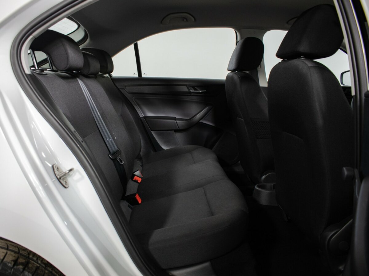 Шкода Рапид б/у, 2017, Механическая. Фото: #9