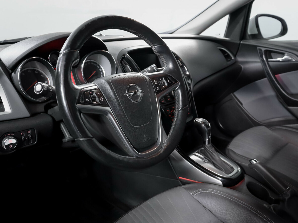 Опель Астра б/у, 2014, Автоматическая. Фото: #11