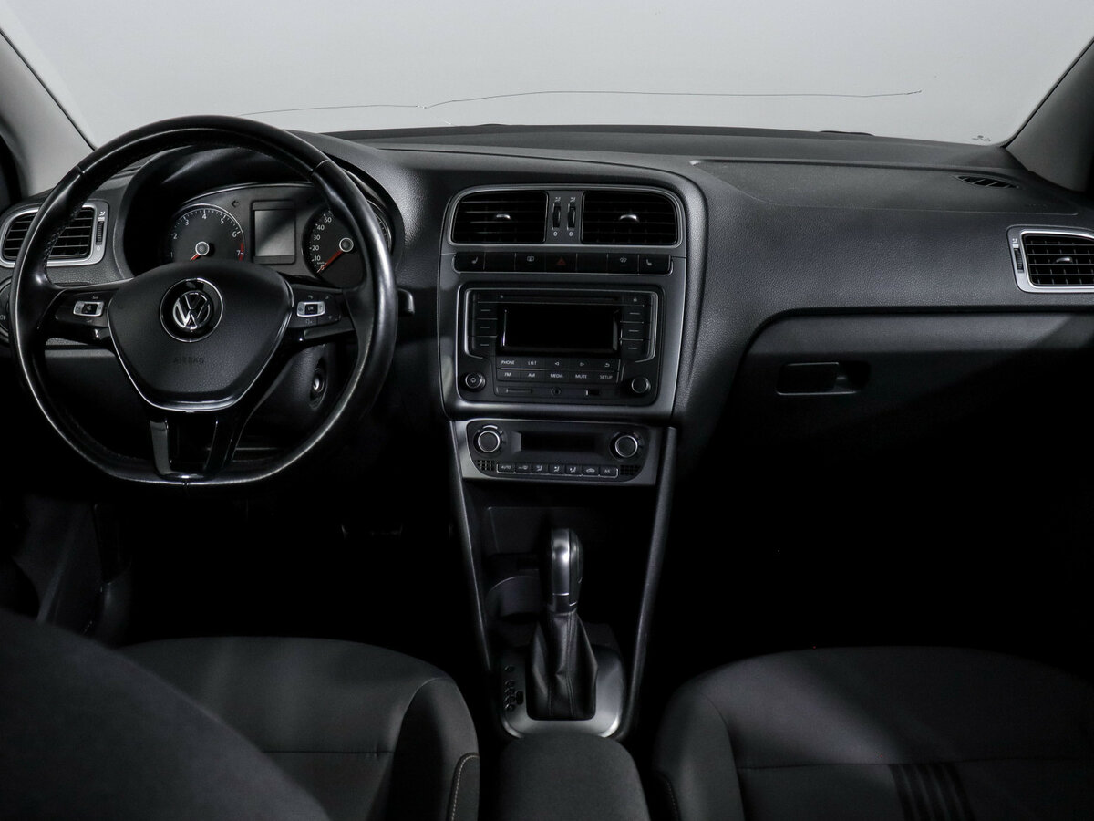 Фольксваген Поло б/у, 2016, Автоматическая. Фото: #9