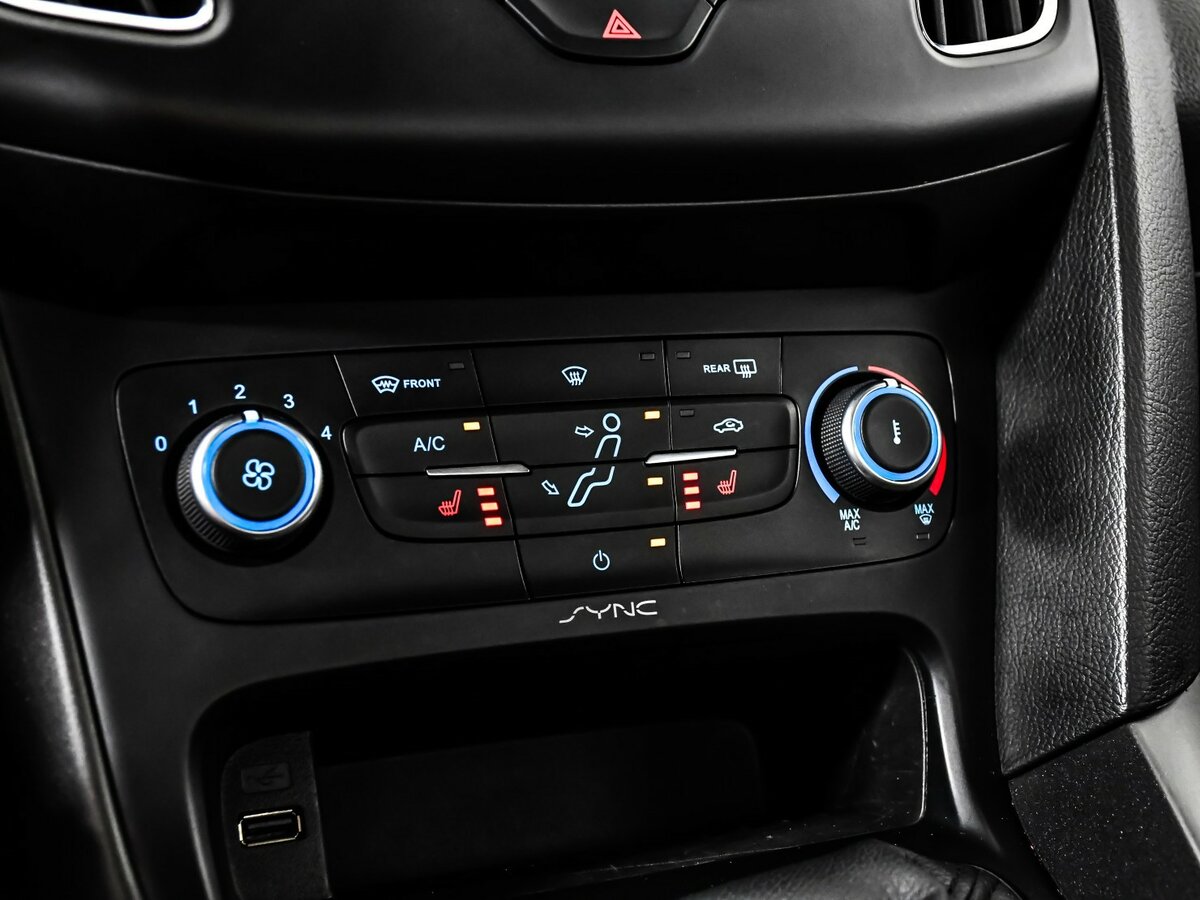 Форд Фокус б/у, 2018, Механическая. Фото: #10