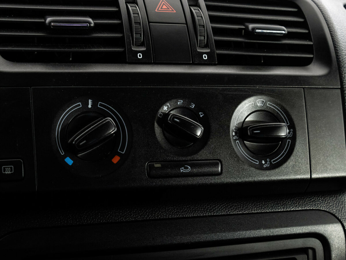 Шкода Фабия б/у, 2013, Механическая. Фото: #13