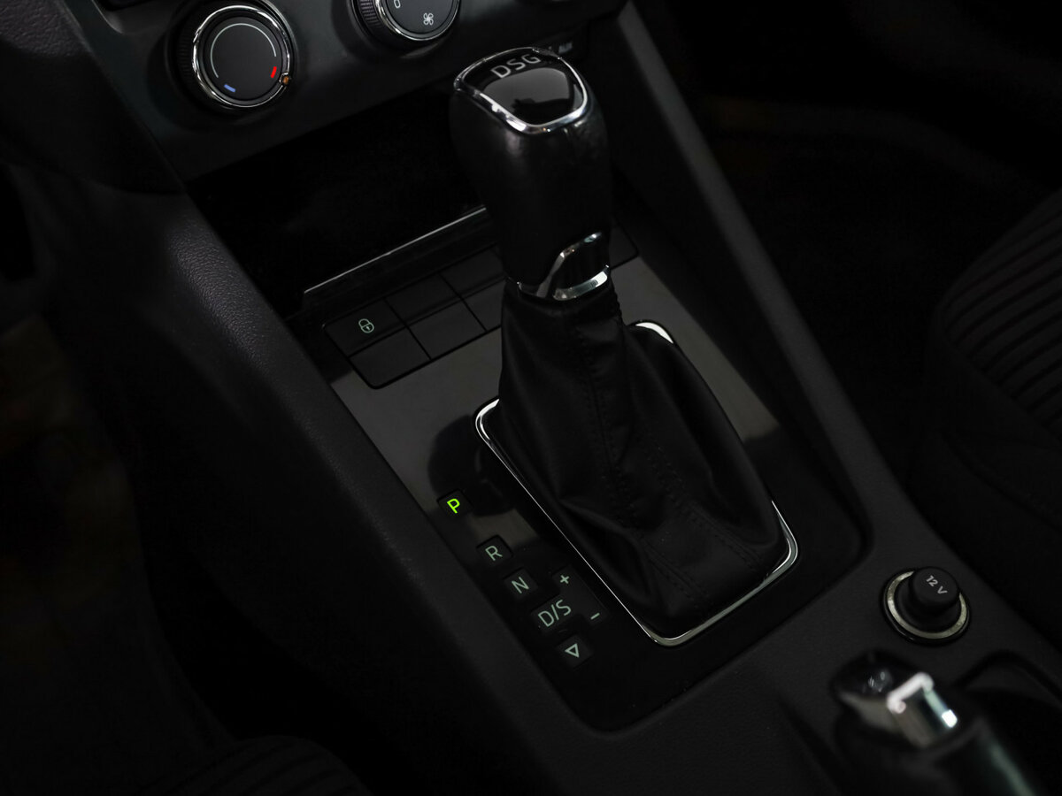 Шкода Октавия б/у, 2015, Роботизированная. Фото: #16