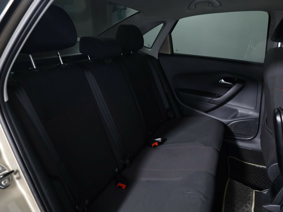 Фольксваген Поло б/у, 2017, Механическая. Фото: #11