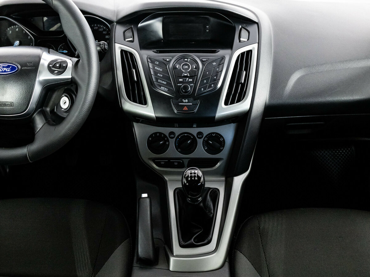 Форд Фокус б/у, 2014, Механическая. Фото: #8