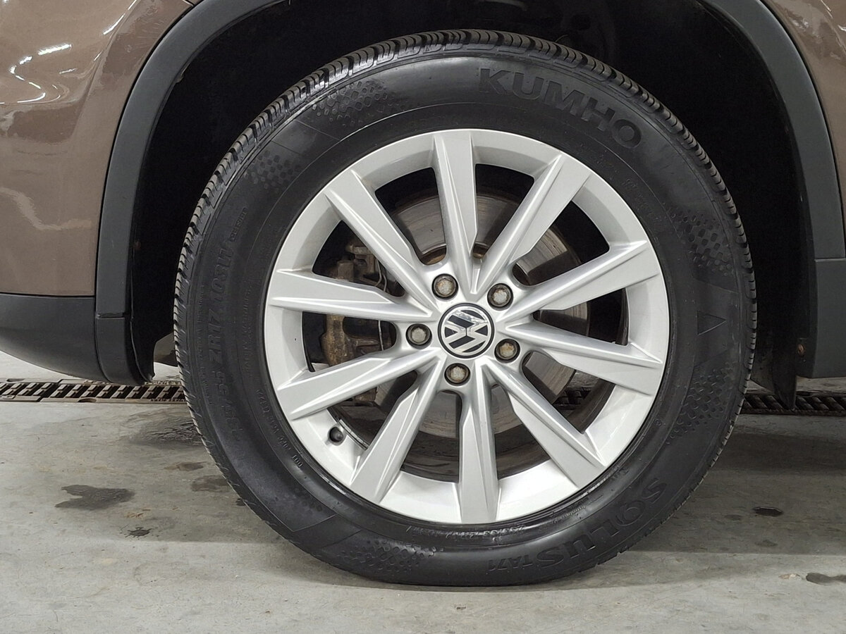 Фольксваген Тигуан б/у, 2015, Автоматическая. Фото: #17