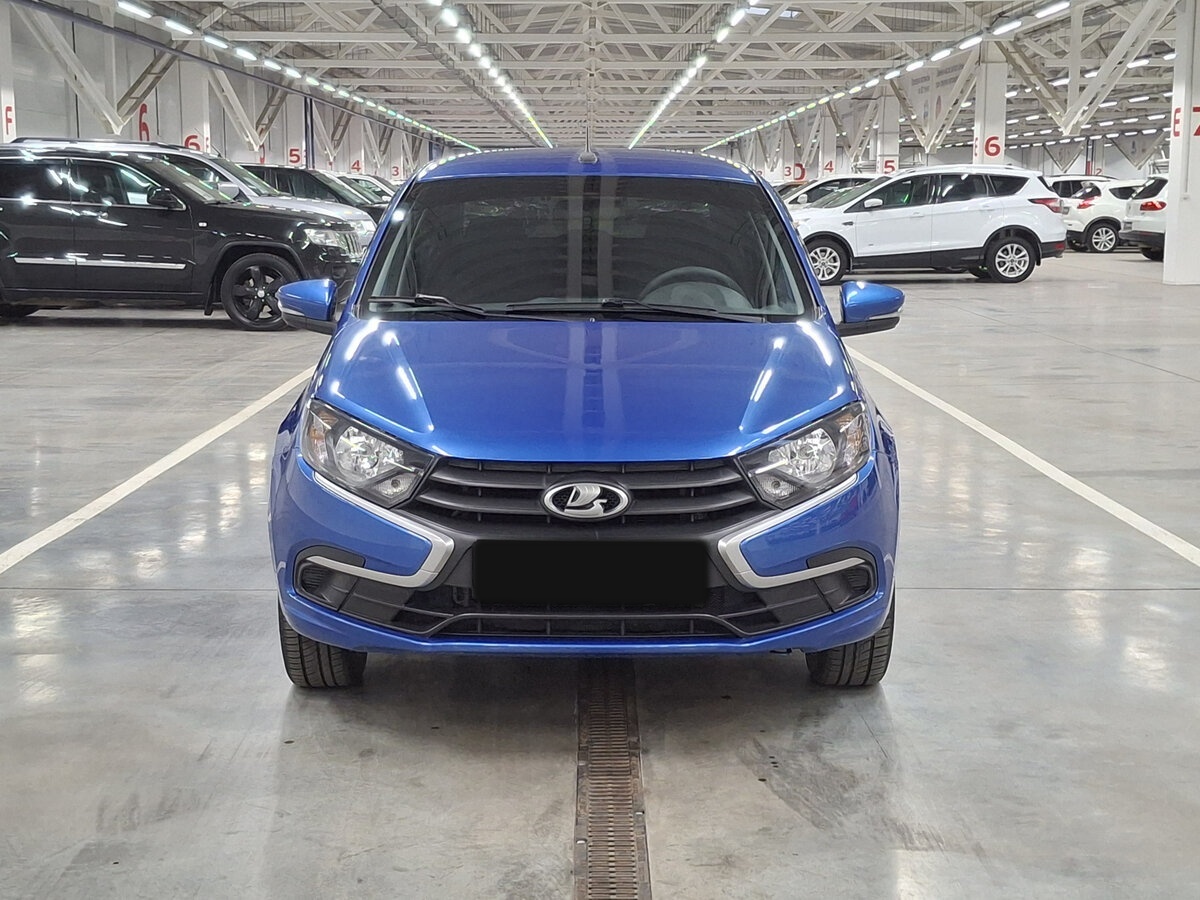 Лада (ВАЗ) Гранта б/у, 2022, Механическая. Фото: #1