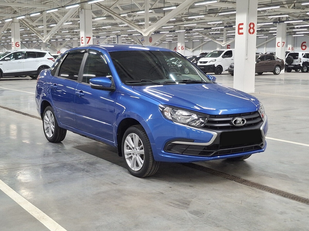 Лада (ВАЗ) Гранта б/у, 2022, Механическая. Фото: #2