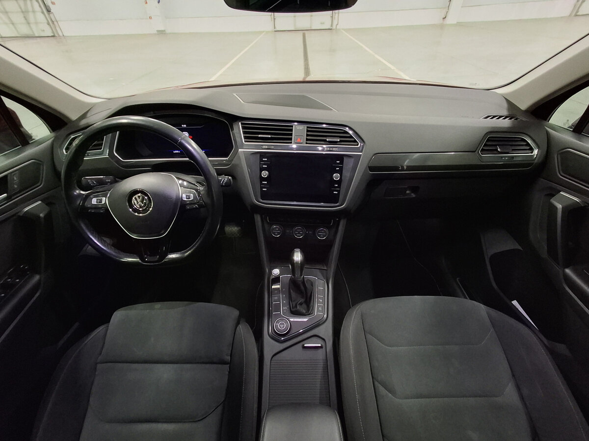 Фольксваген Тигуан б/у, 2018, Роботизированная. Фото: #13