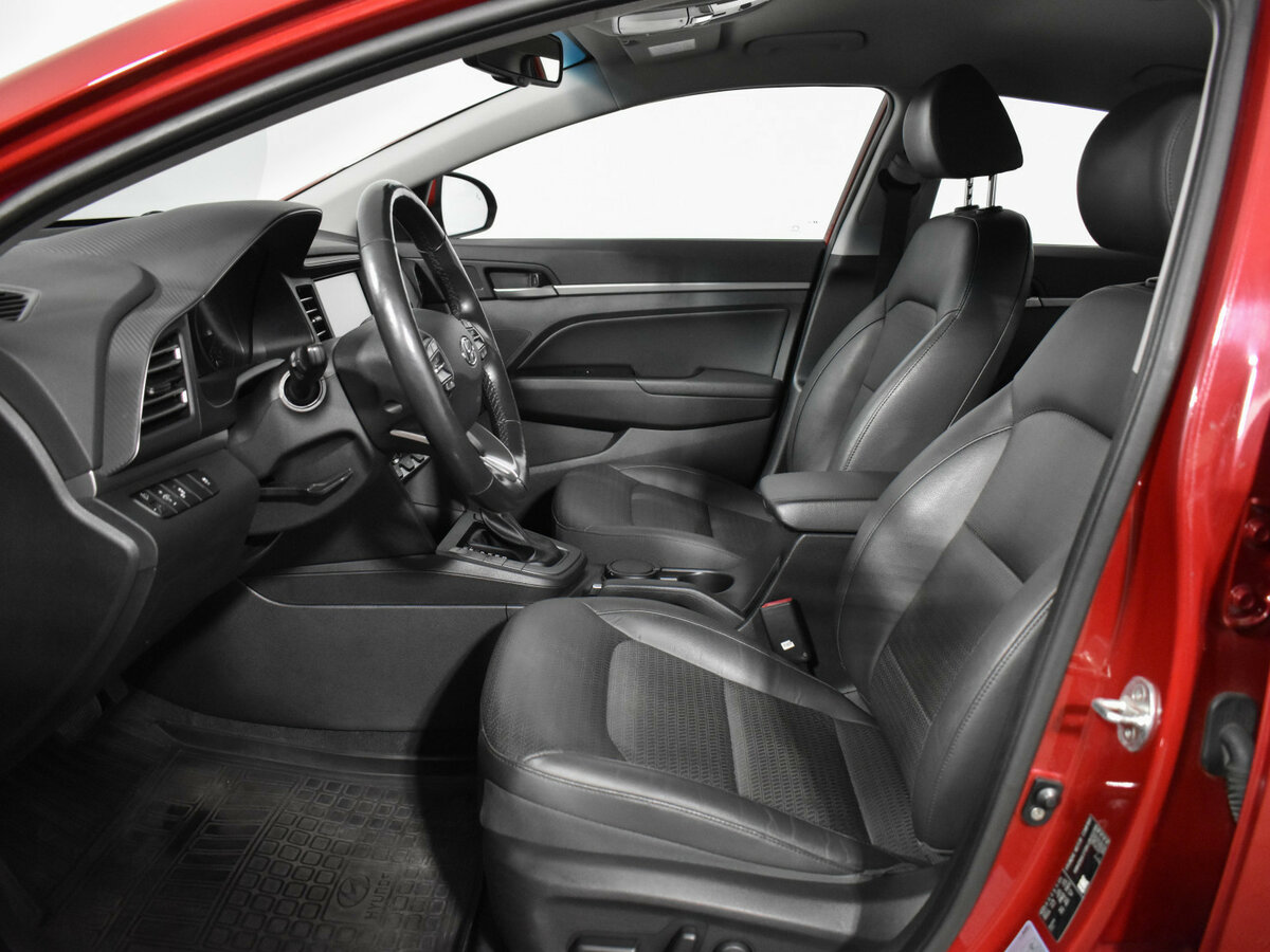 Хендай Елантра б/у, 2019, Автоматическая. Фото: #7