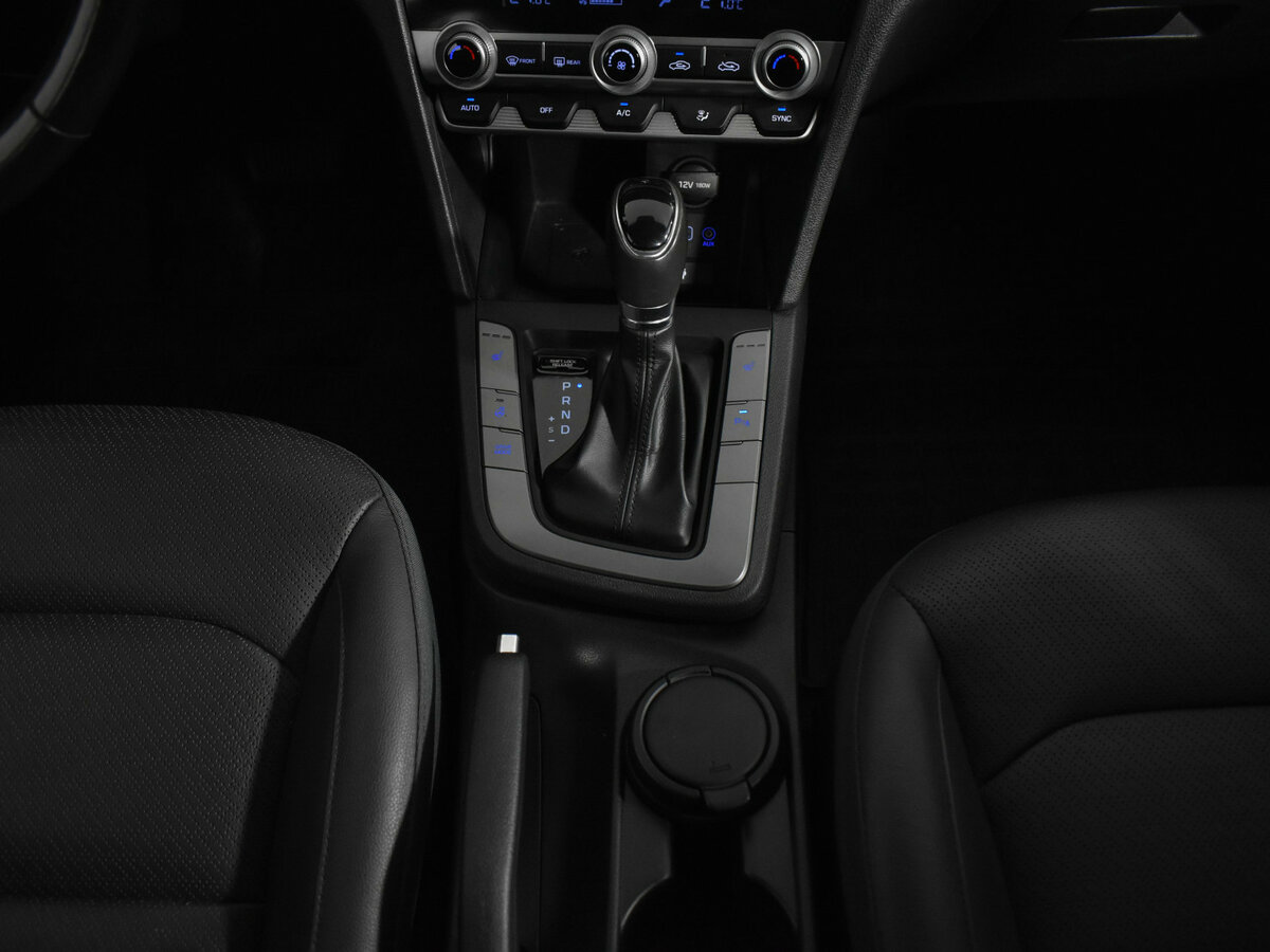 Хендай Елантра б/у, 2019, Автоматическая. Фото: #13