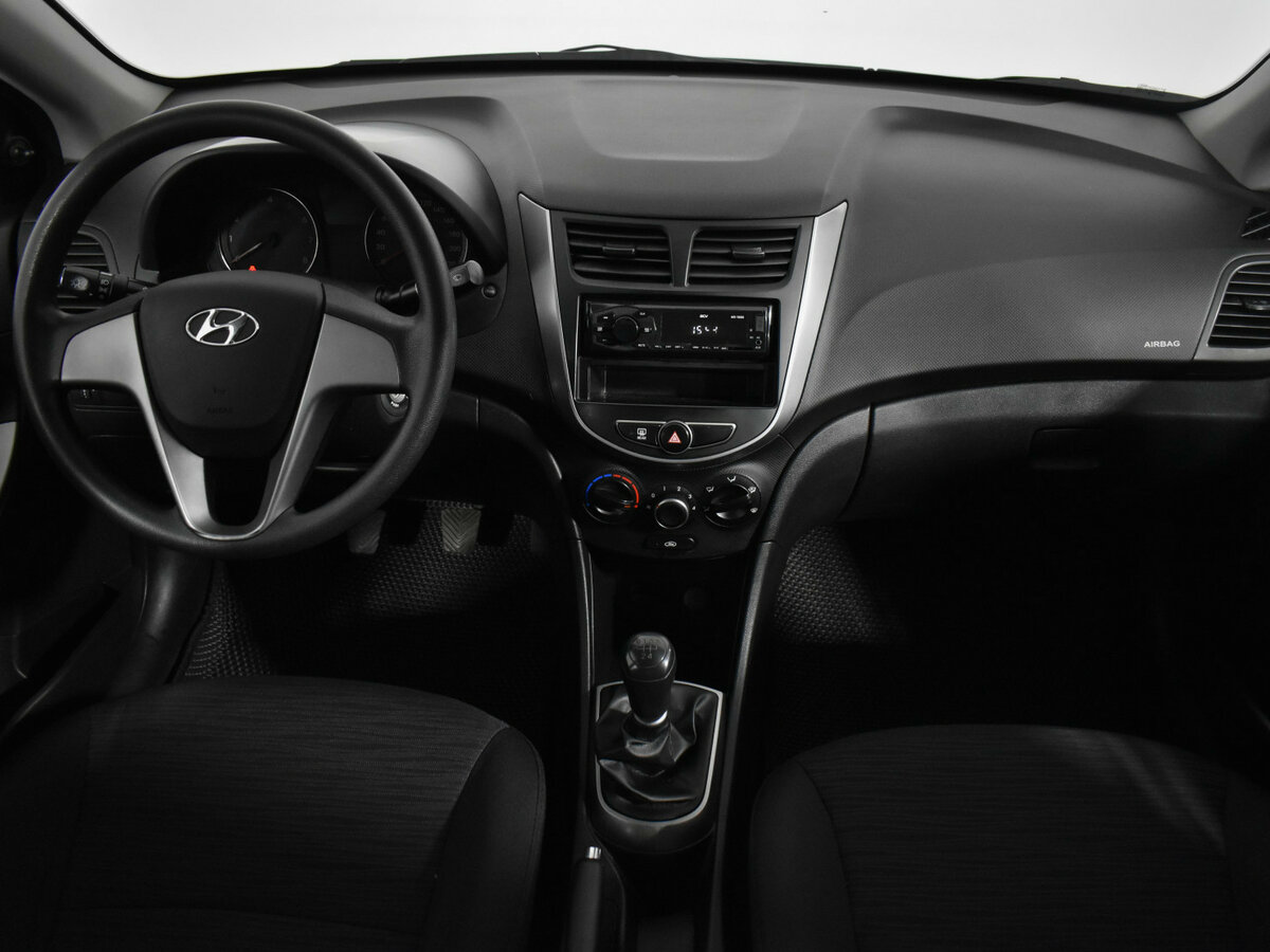 Хендай Солярис б/у, 2016, Механическая. Фото: #11