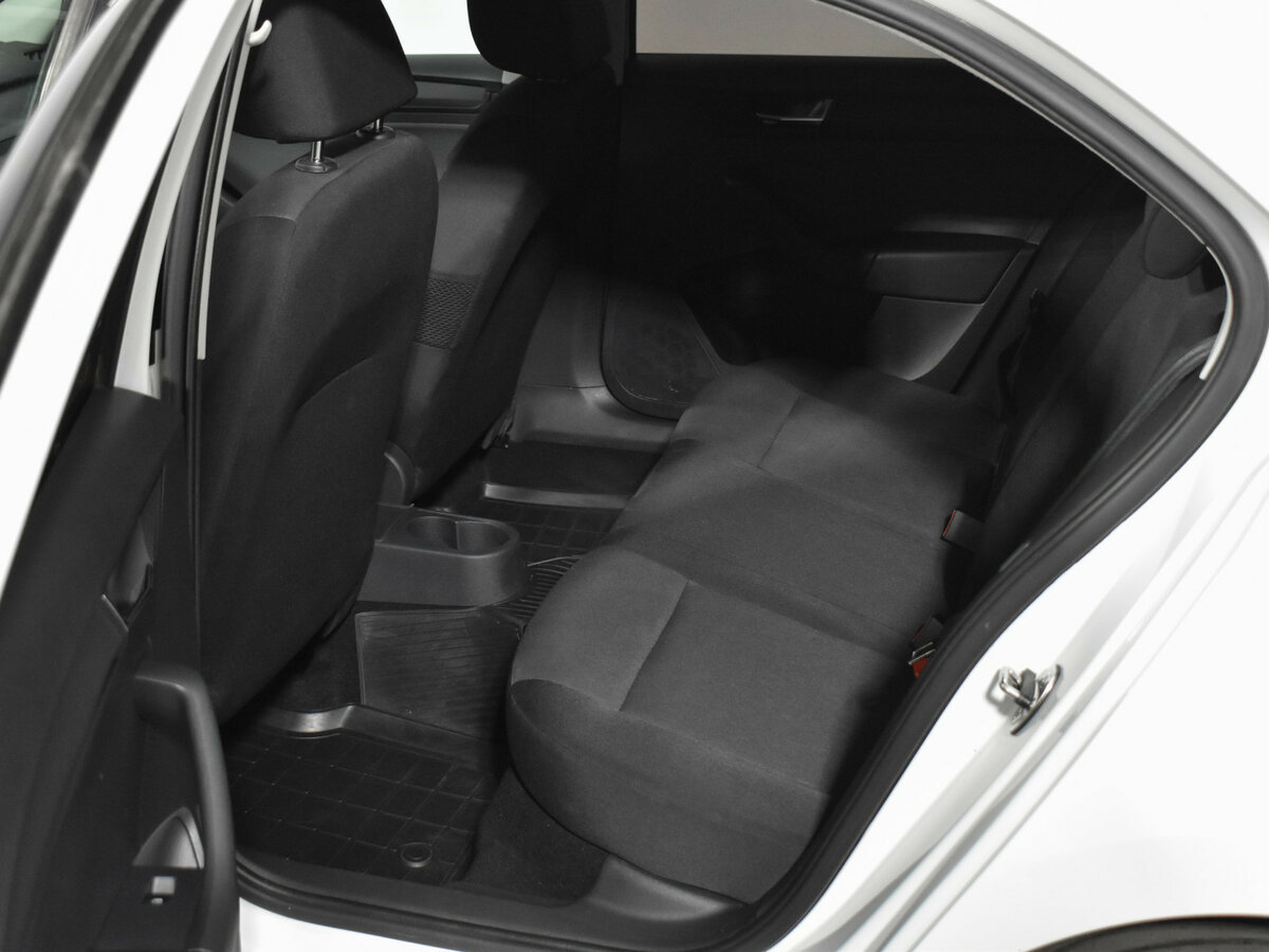 Шкода Рапид б/у, 2017, Механическая. Фото: #9