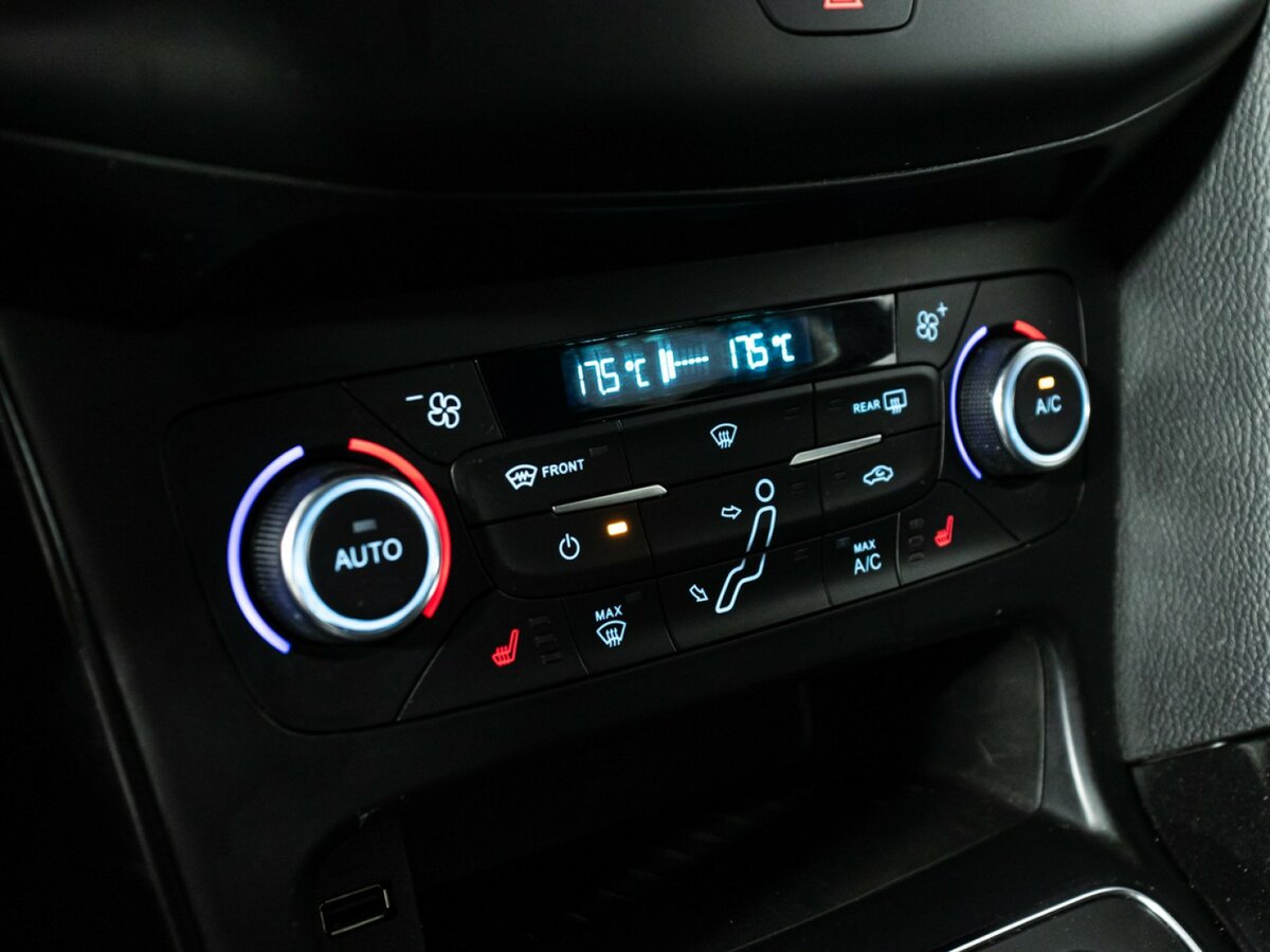 Форд Фокус б/у, 2019, Роботизированная. Фото: #14